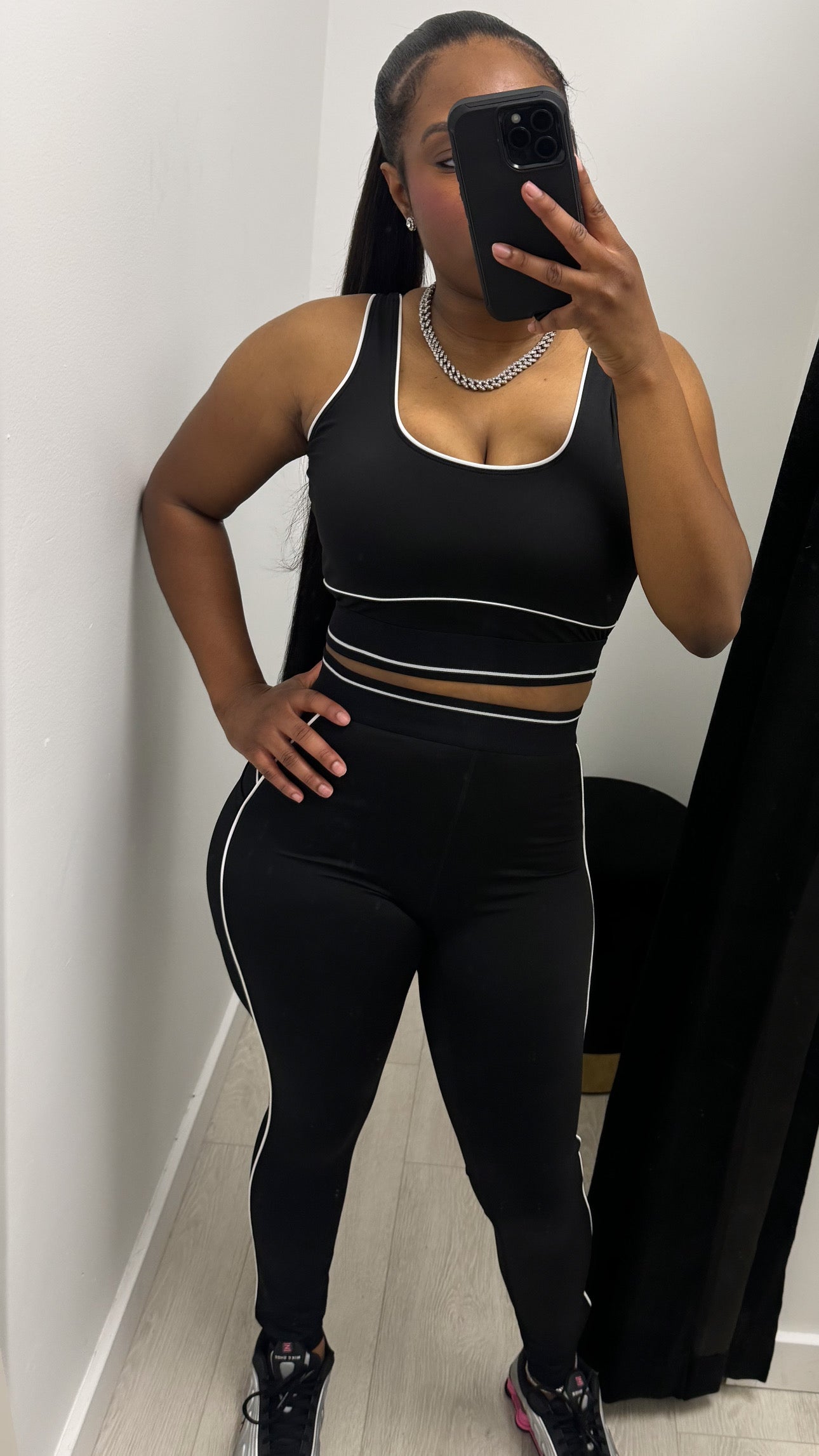 IN LINE SET
