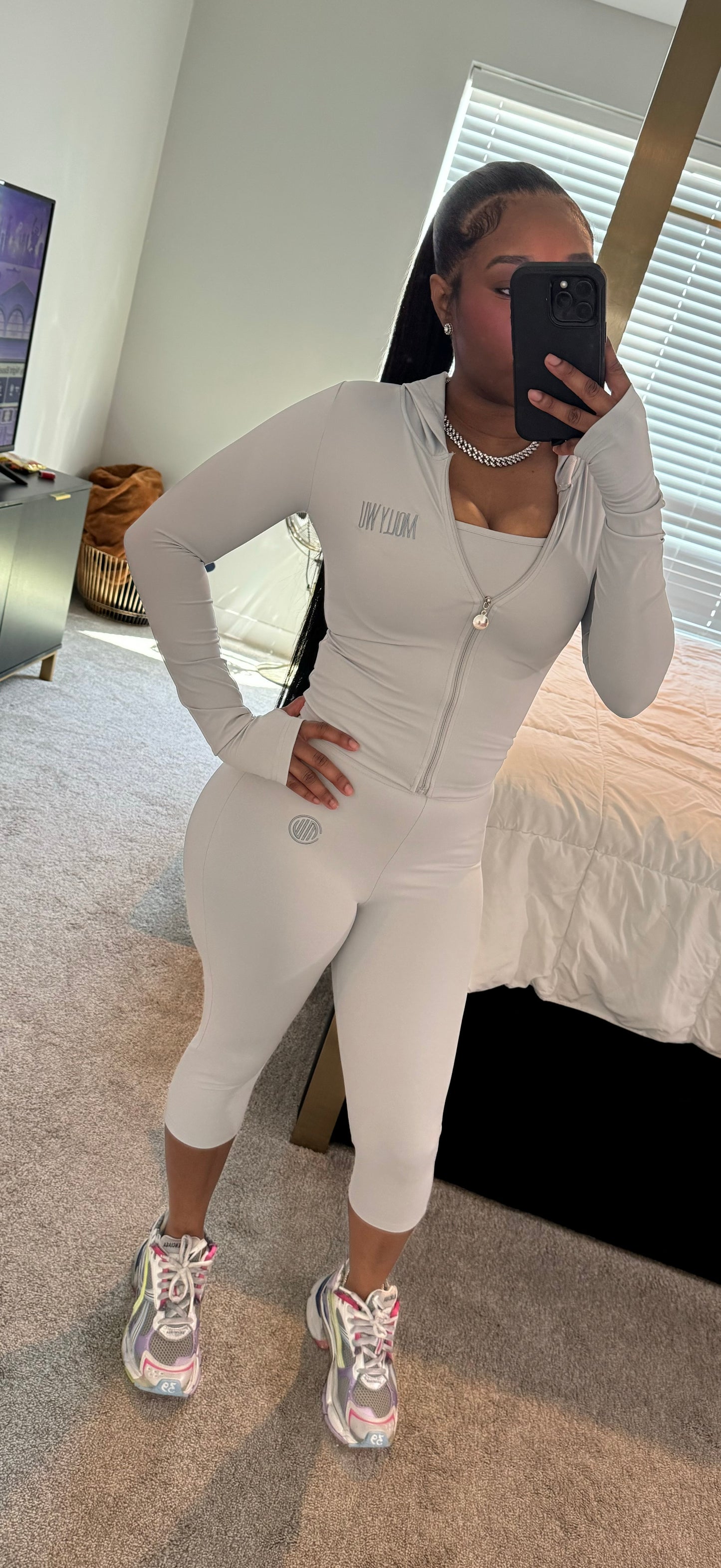 JADE 4 PIECE - GREY