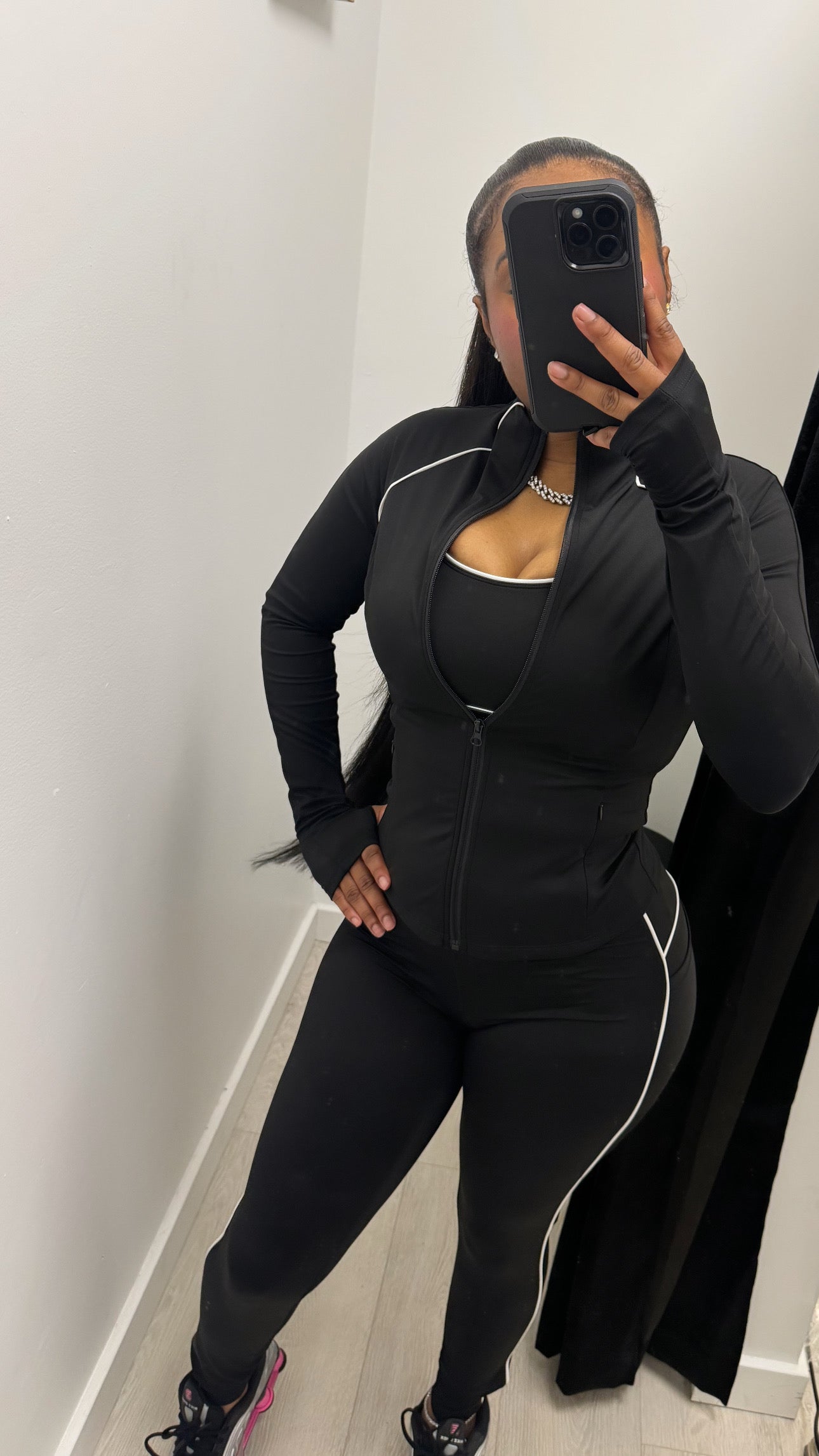 IN LINE SET